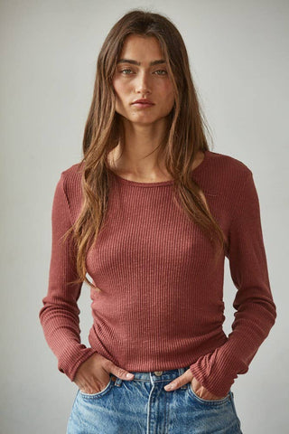 Knit Ribbed Side Ruching Long Sleeve in Burgundy